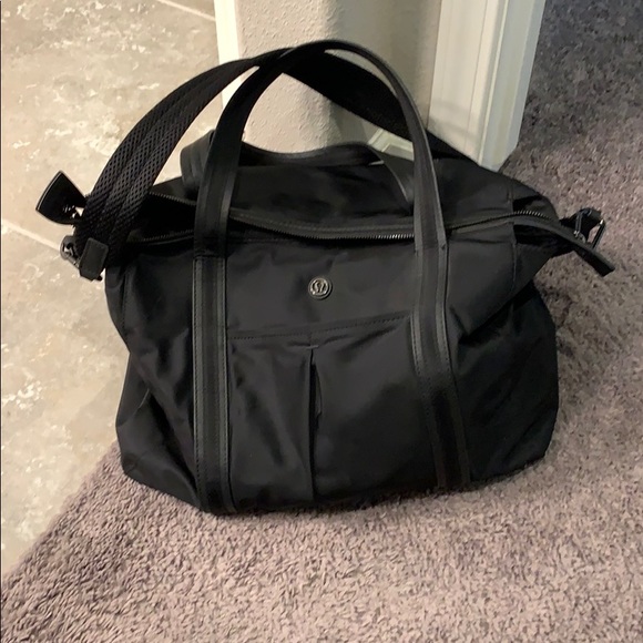 lululemon athletica Handbags - Lululemon gym bag